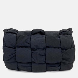 Bottega Veneta: Чорні сумки  Padded Tech Cassette