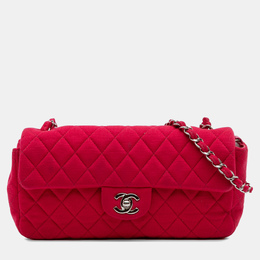 Chanel: Розовая сумка 
