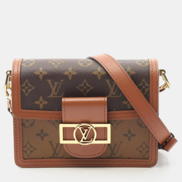 Louis Vuitton: Коричневая сумка 