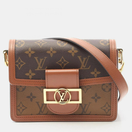 Louis Vuitton: Коричневая сумка 