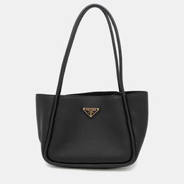 Prada: Чёрная сумка-шоппер 