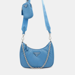 Prada: Светлая сумка 