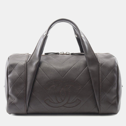 Chanel: Чёрная сумка 