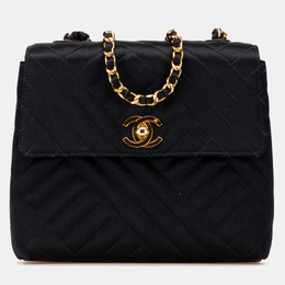 Chanel: Чёрная сумка 