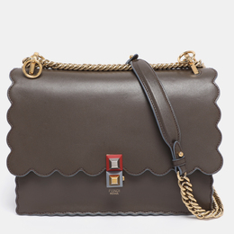 Fendi: Бежевая сумка  Kan I