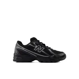 New Balance: Чёрные кроссовки 