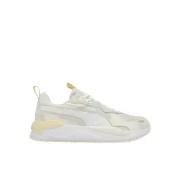 PUMA: Жёлтые кроссовки  X-Ray