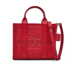 MARC JACOBS: Красная сумка 