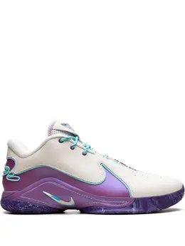 Nike: Фиолетовые кроссовки 