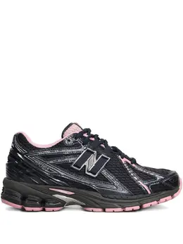 New Balance: Чёрные кроссовки 