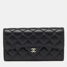 Chanel: Чёрный кошелёк 