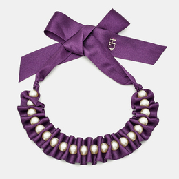 Carolina Herrera: Колье 
