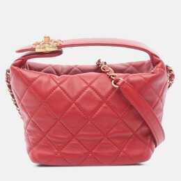 Chanel: Красная сумка 