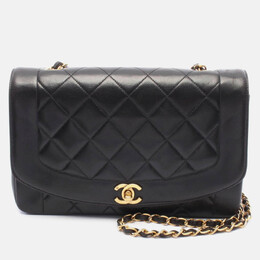Chanel: Чёрная сумка 