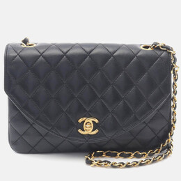 Chanel: Чёрная сумка через плечо 