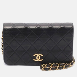 Chanel: Чёрная сумка 