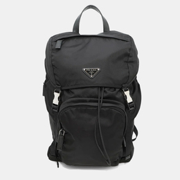 Prada: Чёрный рюкзак 