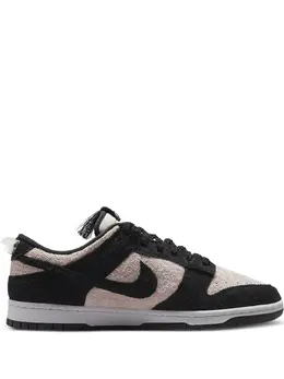 Nike: Белые кроссовки  Dunk Low