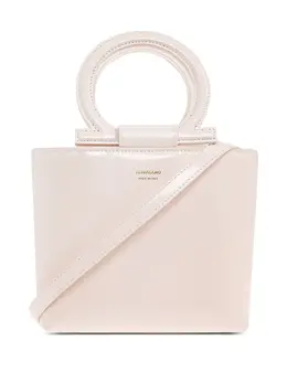 Ferragamo: Розовая сумка 