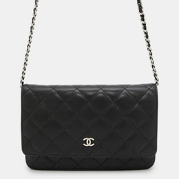 Chanel: Чёрный кошелёк 