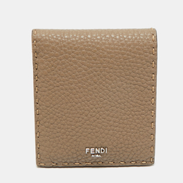 Fendi: Тёмный кошелёк  Selleria