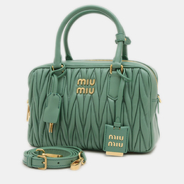 Miu Miu: Зелёная сумка 