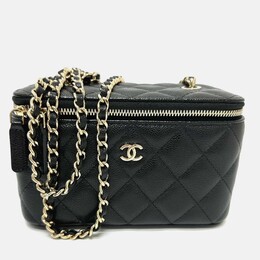 Chanel: Чёрная сумка 