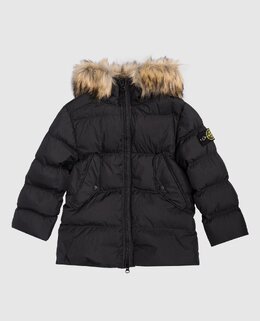 Stone Island: Чорні пуховики 