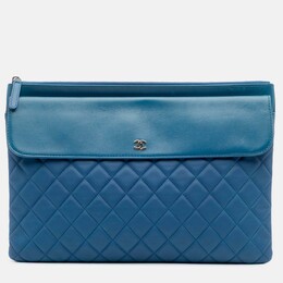 Chanel: Голубой клатч 