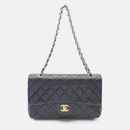 Chanel: Чёрная сумка 