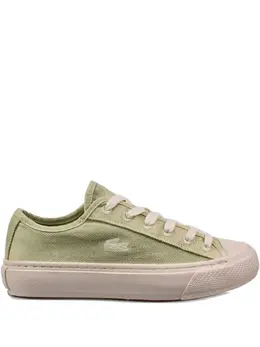 Lacoste: Светлые кроссовки 