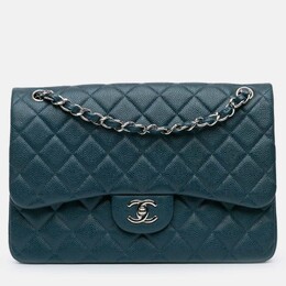 Chanel: Голубая сумка 