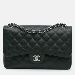 Chanel: Чёрная сумка 