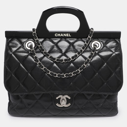 Chanel: Чёрная сумка 