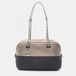 Chanel: Чёрная сумка 