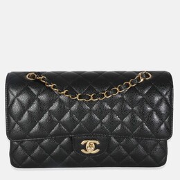 Chanel: Чёрная сумка 