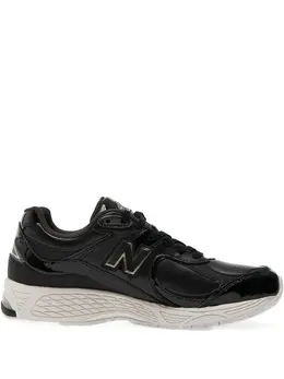 New Balance: Чёрные кроссовки  2002R