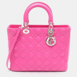 Dior: Розовая сумка 