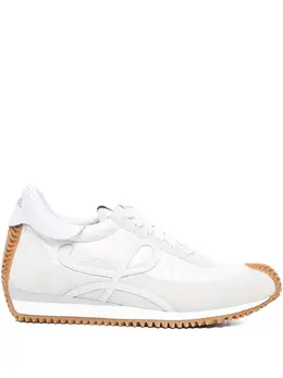 LOEWE: Белые кроссовки  Flow Runner