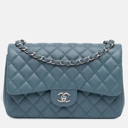 Chanel: Голубая сумка 