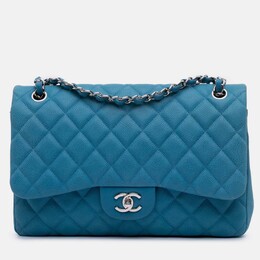 Chanel: Голубая сумка 