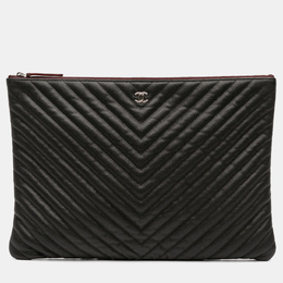 Chanel: Чёрный клатч 