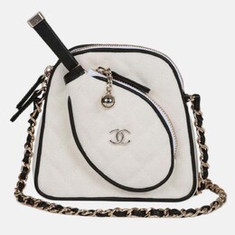 Chanel: Белая сумка 