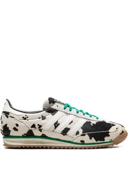 adidas: Бежевые кроссовки  SL-72