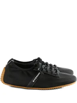 Givenchy: Чёрные кроссовки 