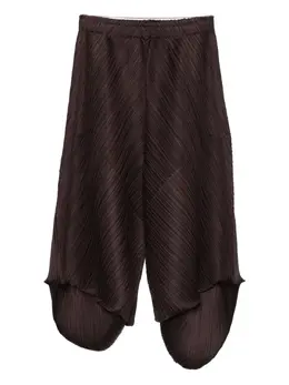 Pleats Please Issey Miyake: Тёмные брюки 