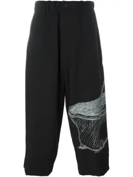 Yohji Yamamoto: Брюки с принтом 