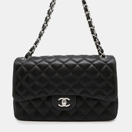 Chanel: Чёрная сумка 