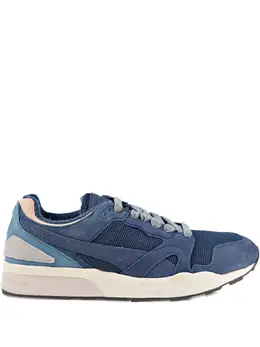 PUMA: Тёмные кроссовки 