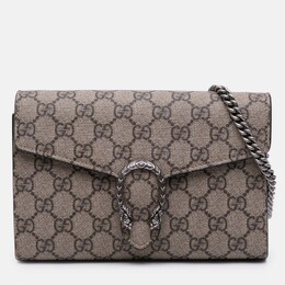 Gucci: Бежевый кошелёк  GG Supreme